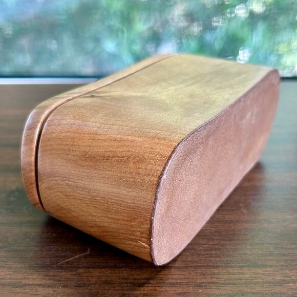 Handcrafted Curly Maple Wooden Lidded Trinket Box Artisan Signed 1987 - Picture 7 of 13